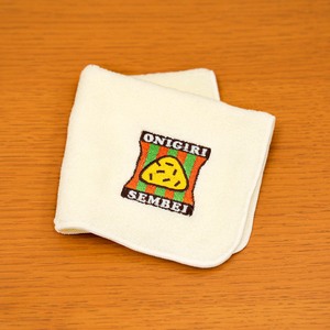 ハンカチ（おにぎりせんべい）
