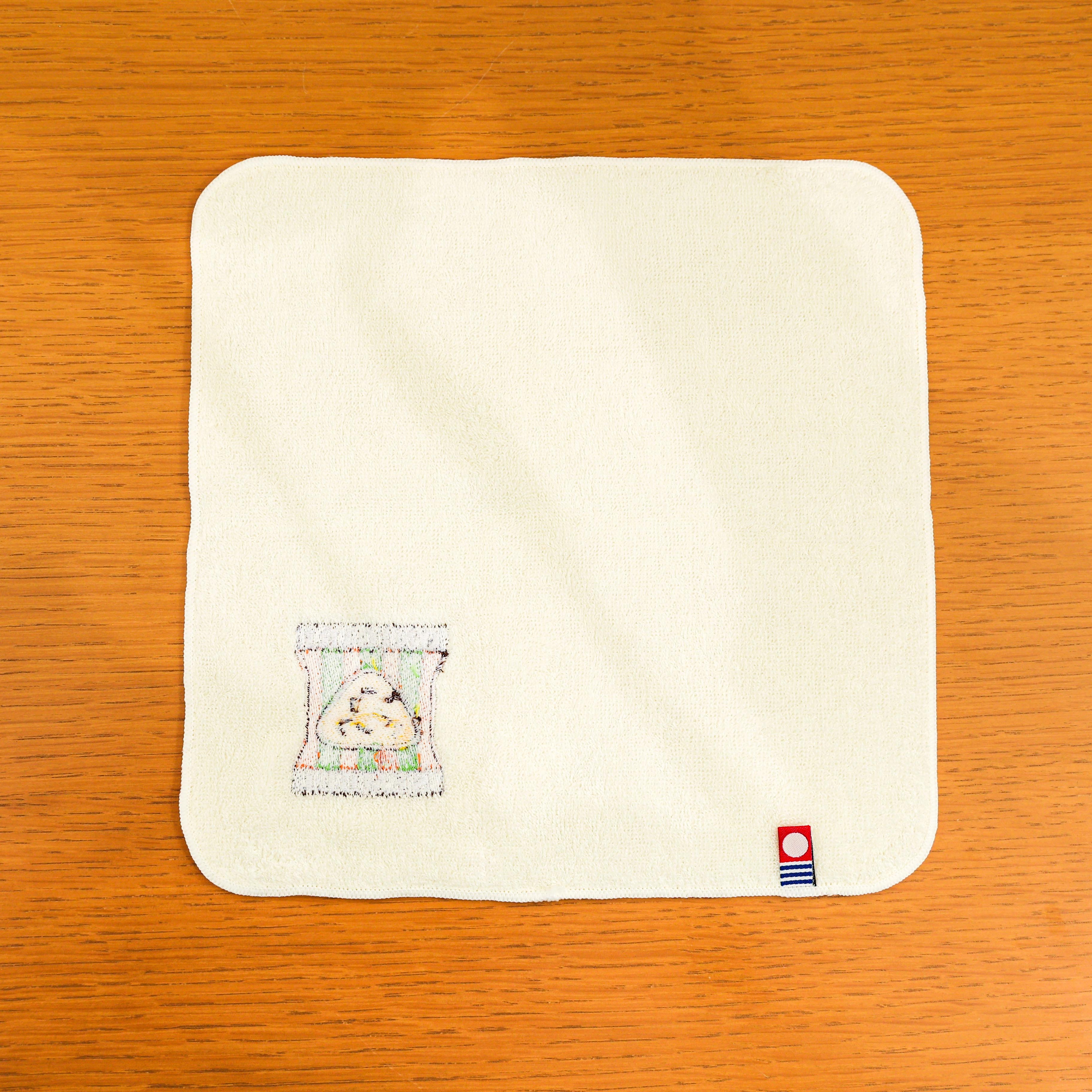 ハンカチ（おにぎりせんべい）